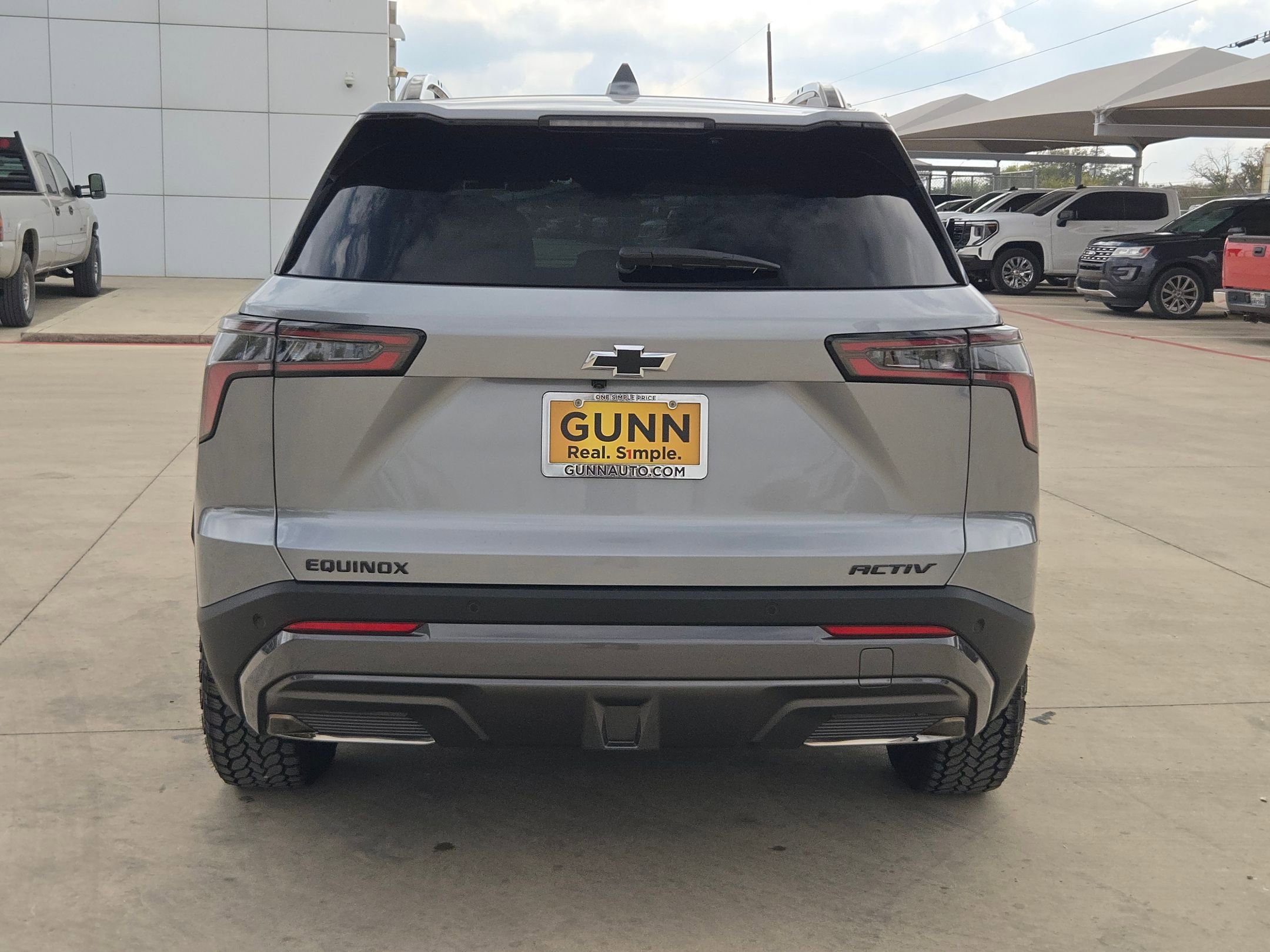 2026 Chevrolet Equinox ACTIV photo 4