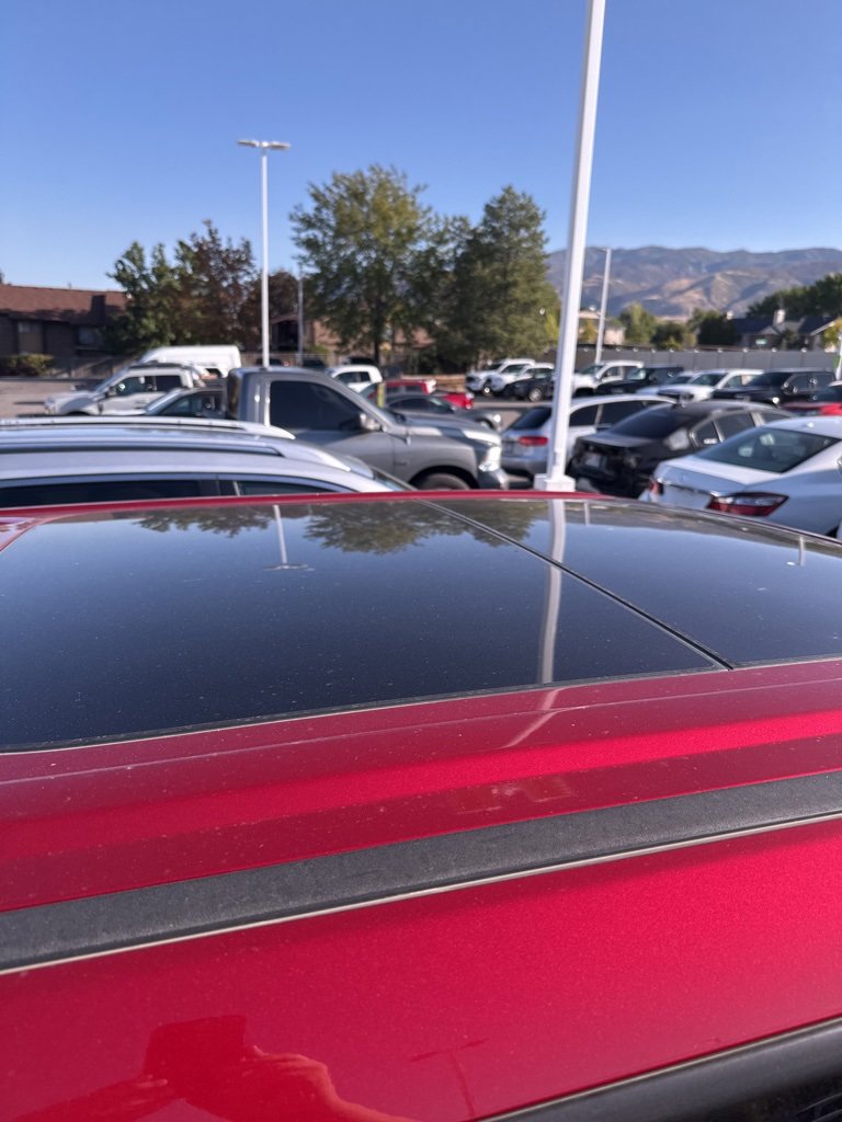 2021 Ford Explorer ST photo 6