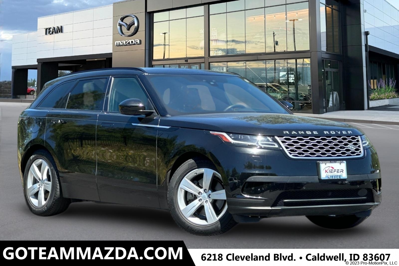 2019 Land Rover Range Rover Velar S's photo