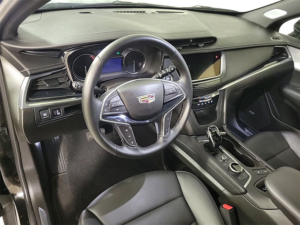 2025 CADILLAC XT5 - Image 11