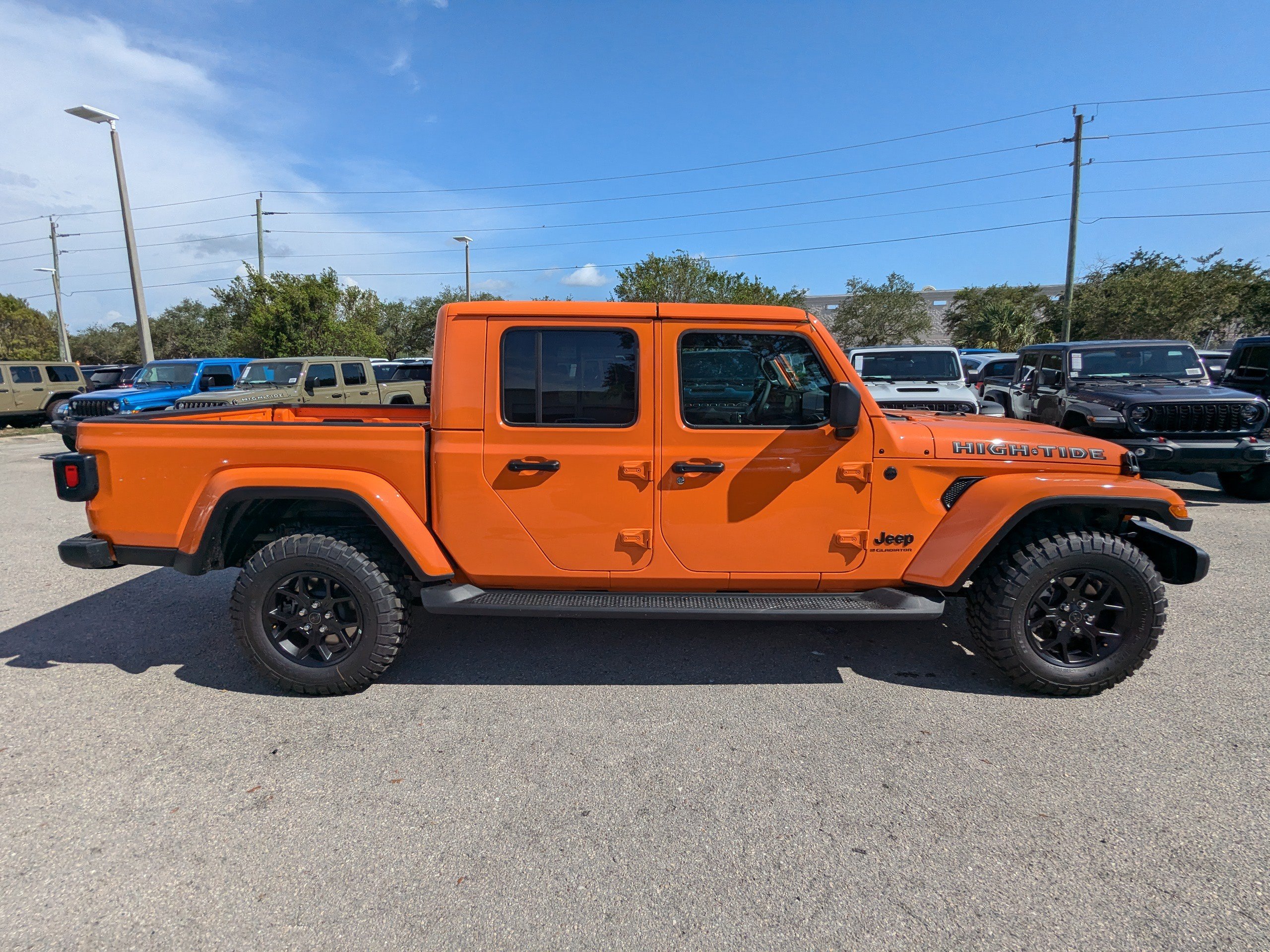 2025 Jeep Gladiator Sport photo 25