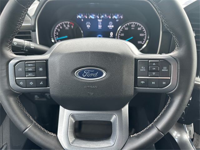 2023 Ford F-150 XLT photo 17