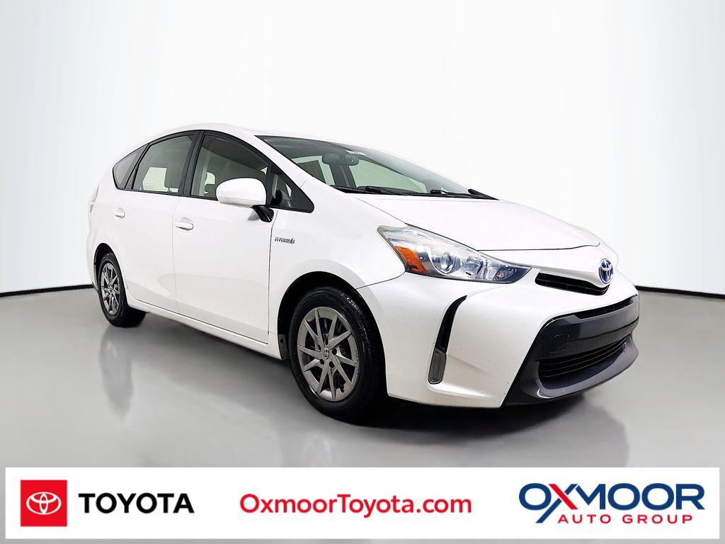 2016 Toyota Prius v Four