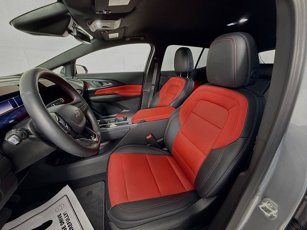 Used 2025 Chevrolet Equinox EV RS with VIN 3GN7DSRP7SS133050 for sale in Louisville, KY