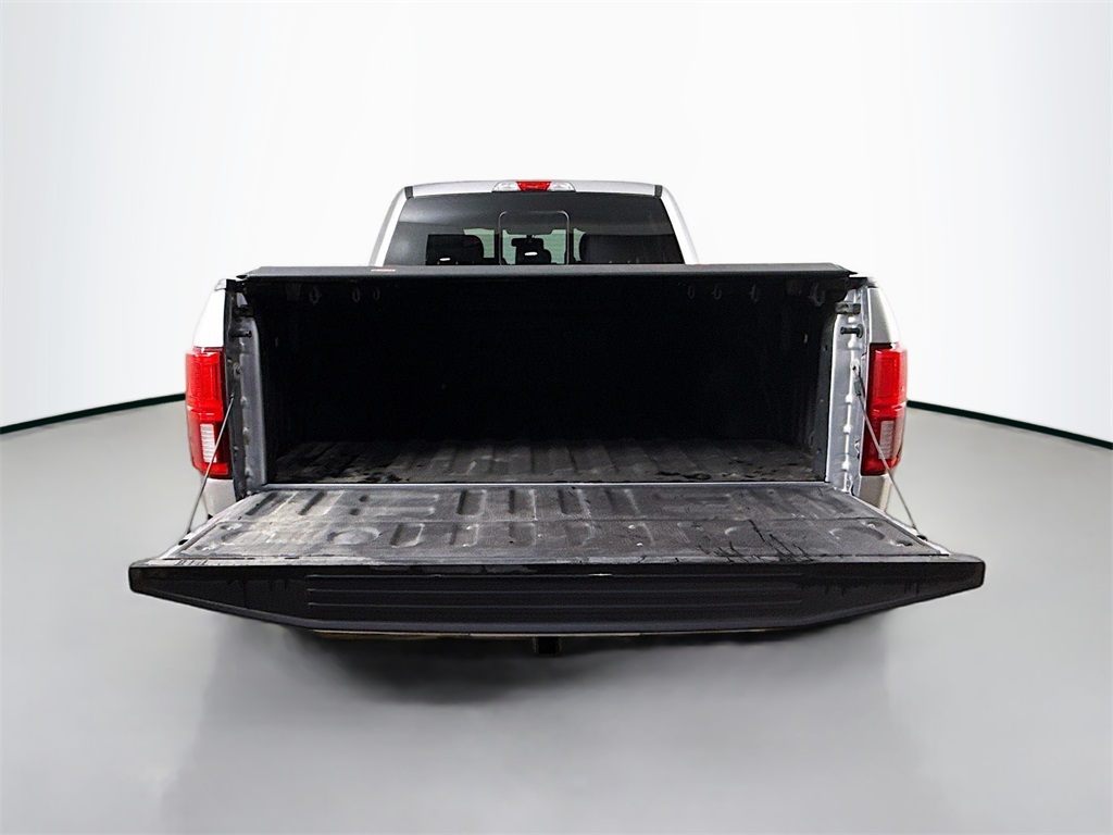 2020 Ford F-150 Lariat photo 23