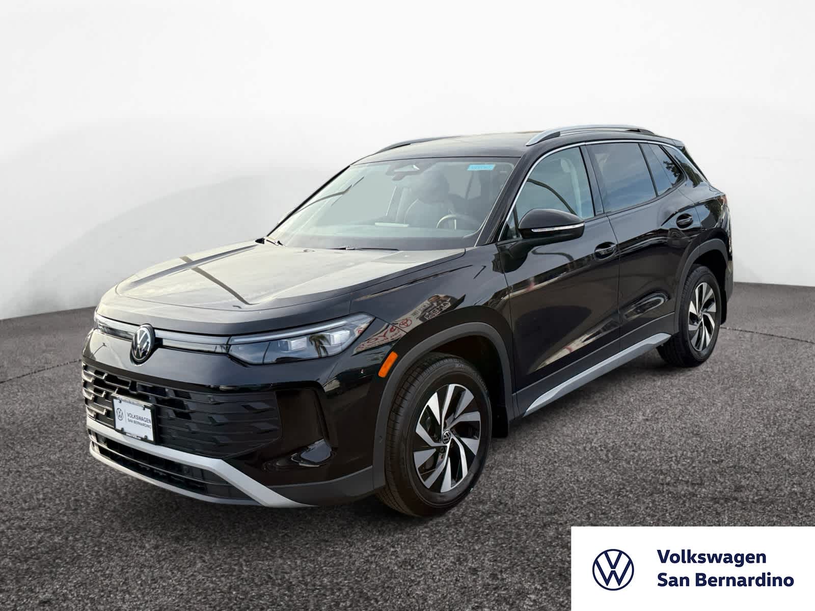 2026 Volkswagen Tiguan S's photo