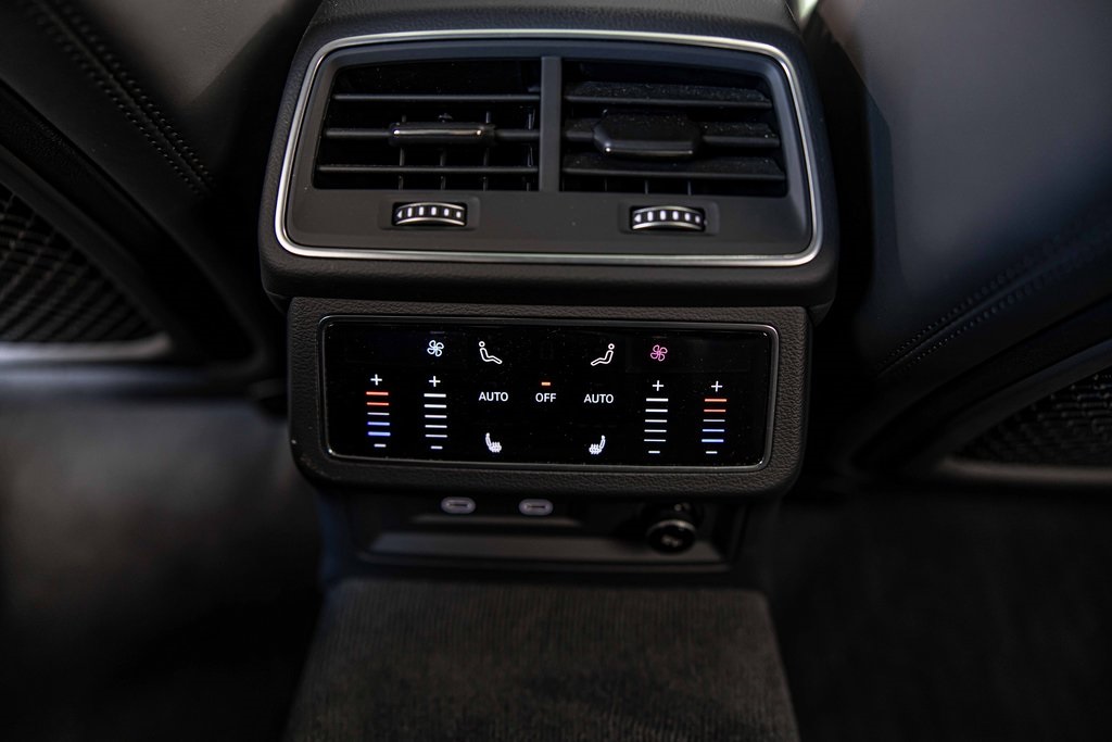 2022 AUDI RS 7 - Image 35