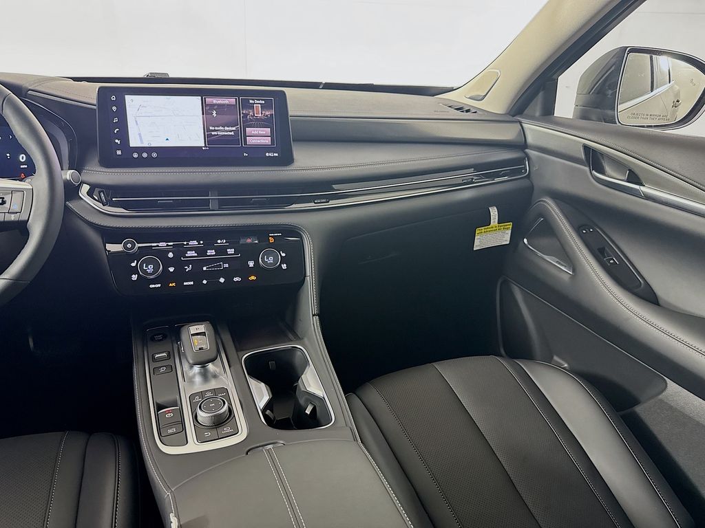 2026 Infiniti QX60 Luxe photo 26