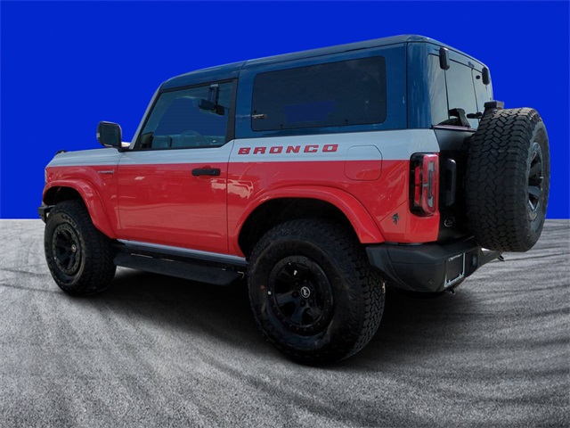 2025 Ford Bronco First Edition photo 4