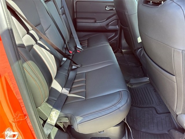 2025 Nissan Frontier PRO-4X photo 15