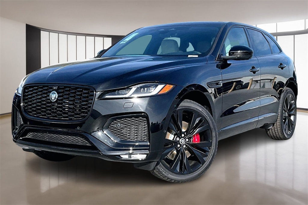 2026 Jaguar F-Pace R-Dynamic S's photo