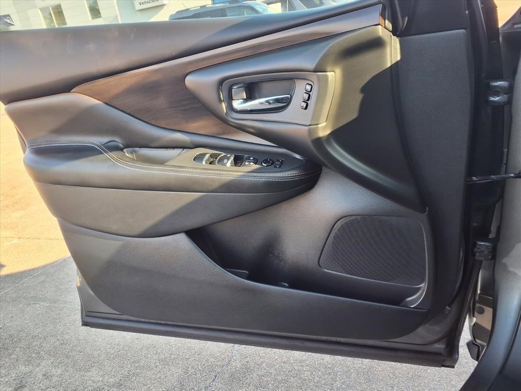 2021 Nissan Murano Platinum photo 15