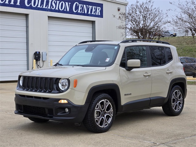 2015 Jeep Renegade Latitude's photo