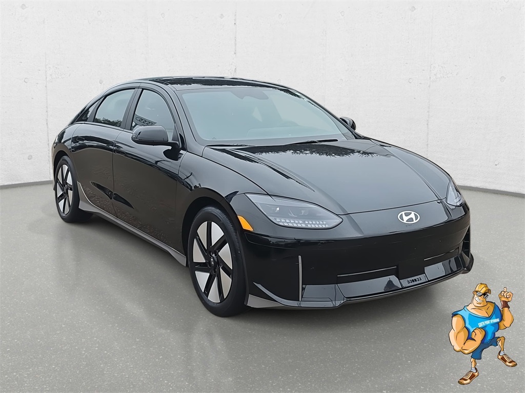 2024 Hyundai Ioniq 6 SE photo 3