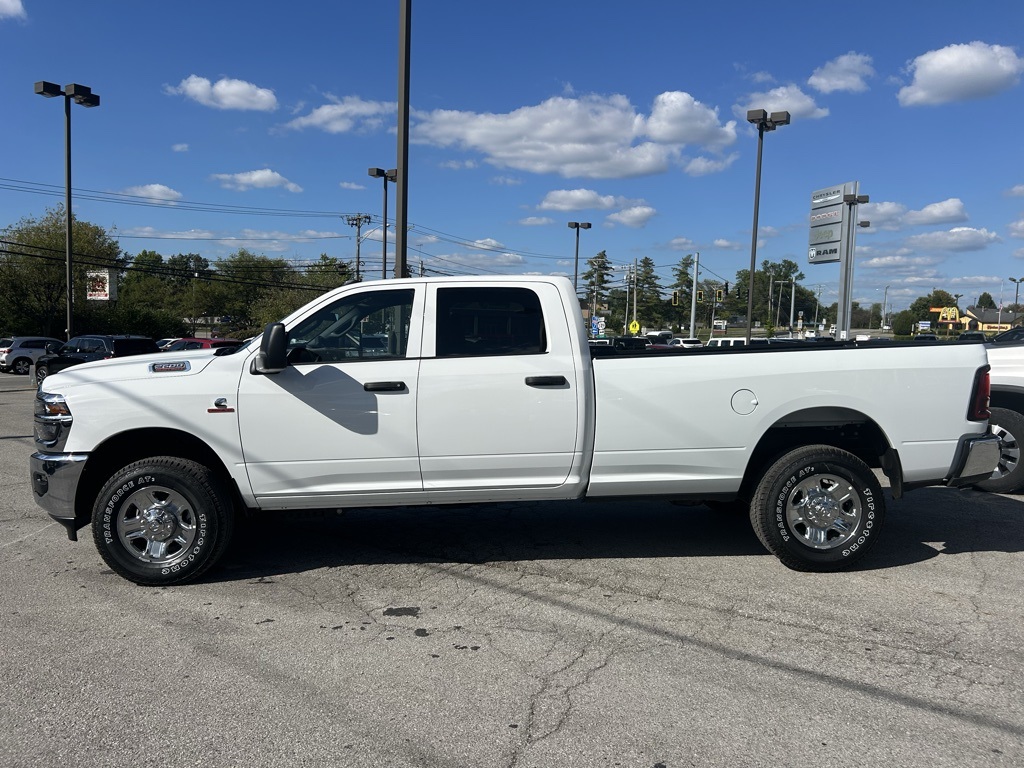 2026 Ram 2500 Tradesman photo 9