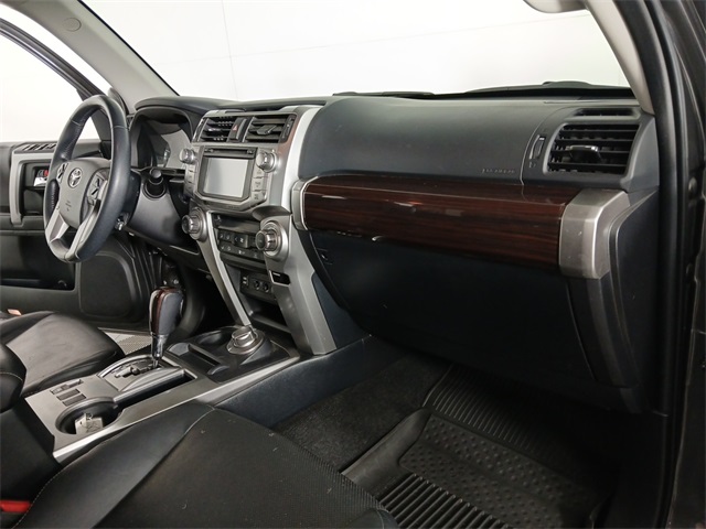 2017 Toyota 4Runner Limited photo 20