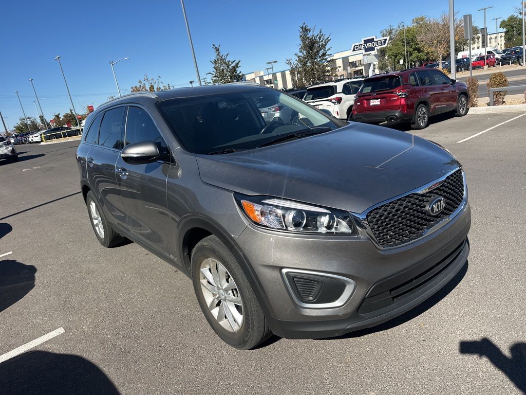 2016 Kia Sorento LX photo 3