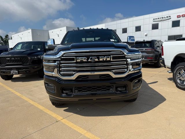 2025 Ram 3500 Laramie photo 3