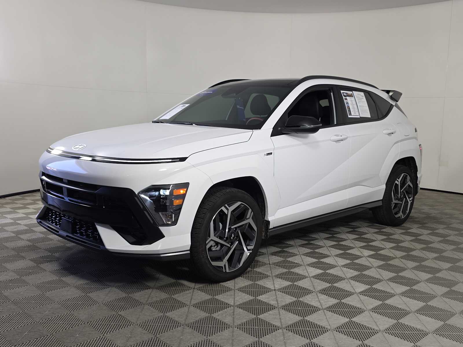 2024 Hyundai Kona N Line photo 3