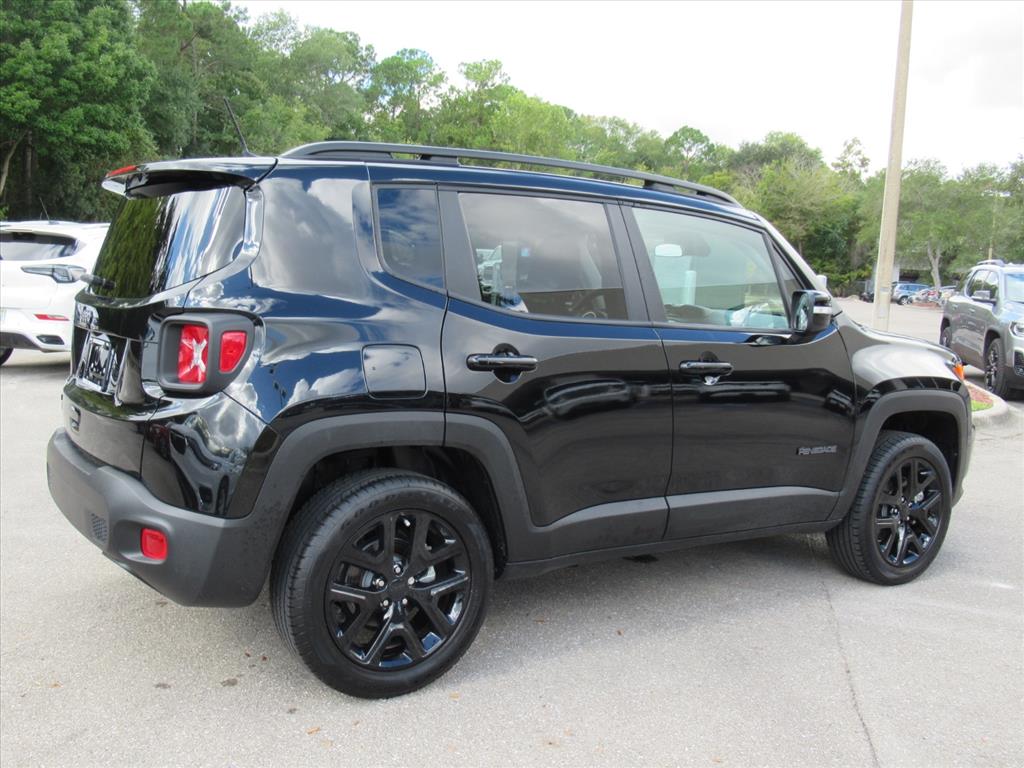 2023 Jeep Renegade Altitude photo 6