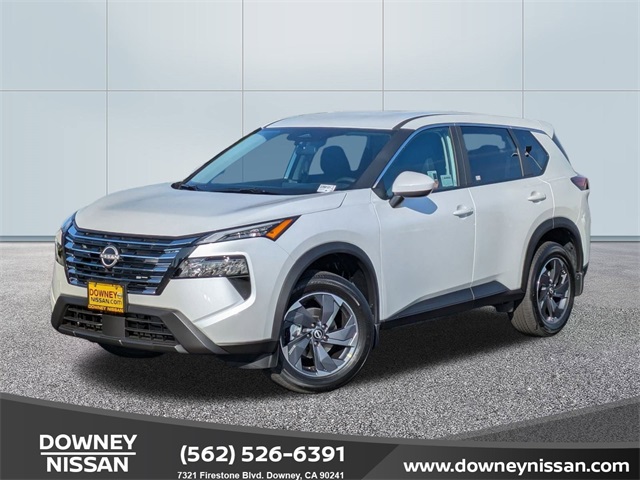 2026 Nissan Rogue SV's photo