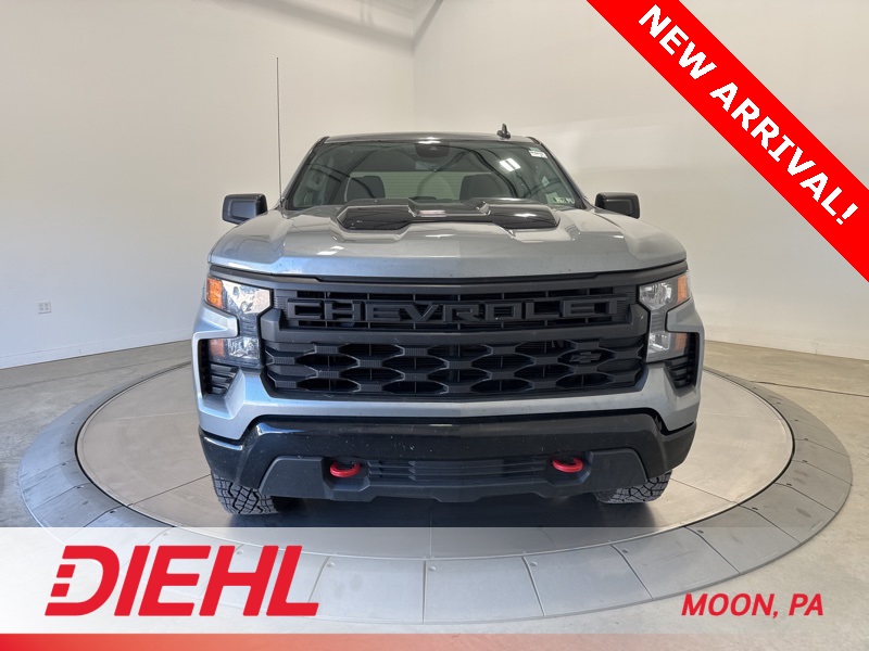 2024 Chevrolet Silverado 1500 Custom Trail Boss photo 2