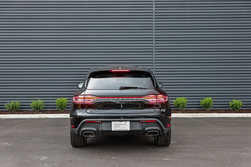 2024 Porsche Macan S photo 6