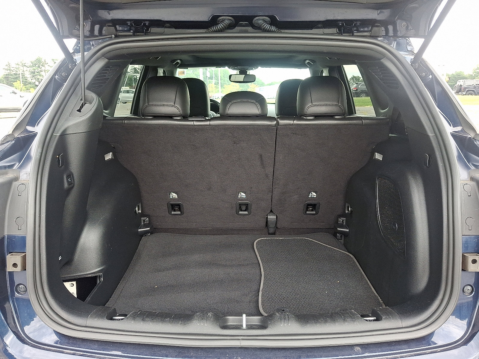 2021 Jeep Compass Altitude photo 22