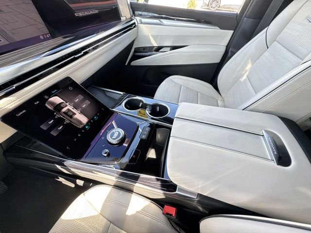 2025 Cadillac Escalade Sport photo 19