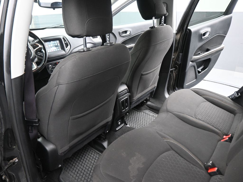 2021 Jeep Compass Sport photo 37