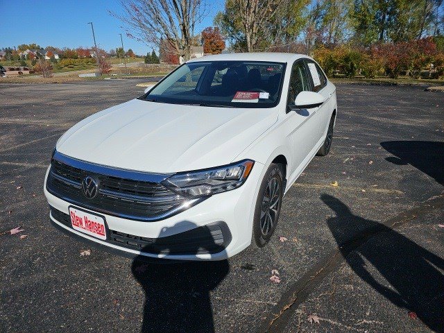 2024 Volkswagen Jetta S photo 2