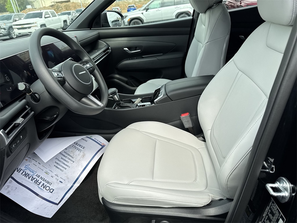 2025 Hyundai Santa Cruz SEL photo 17
