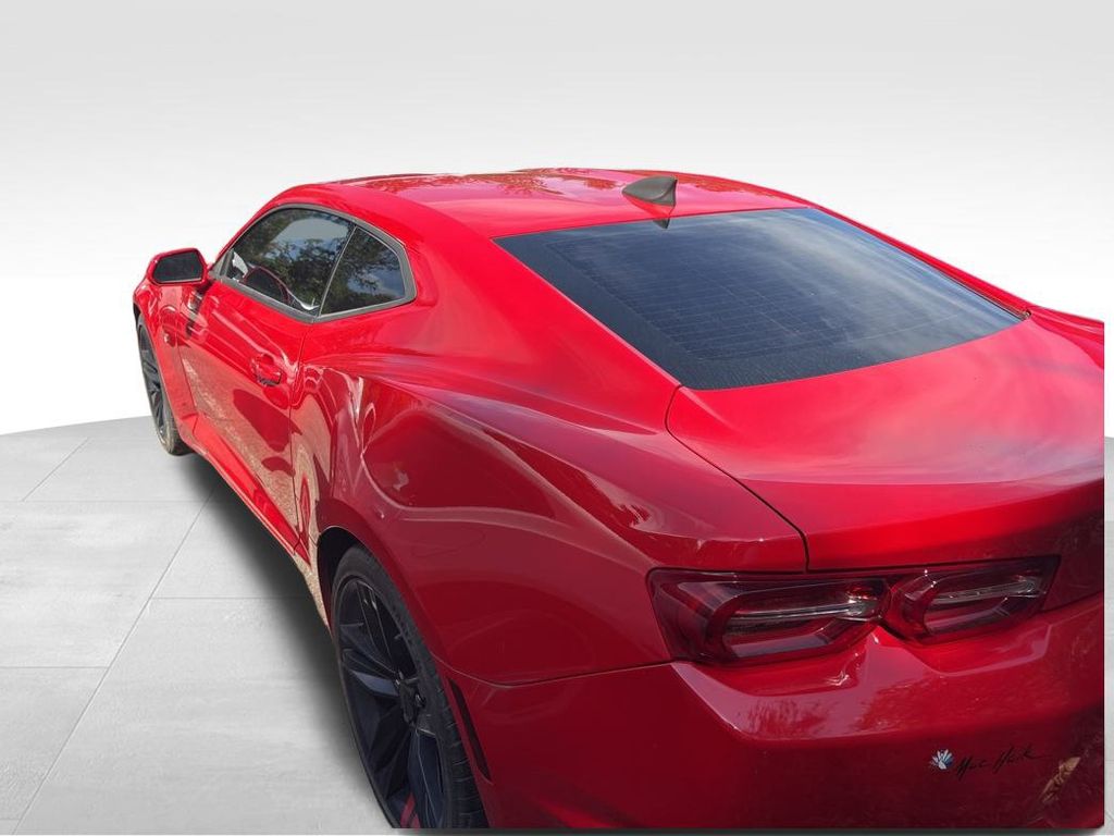 2020 Chevrolet Camaro 1LS 1LT photo 17