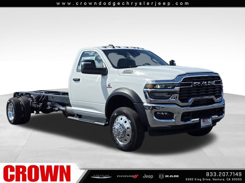 2026 Ram 5500 Tradesman photo 3