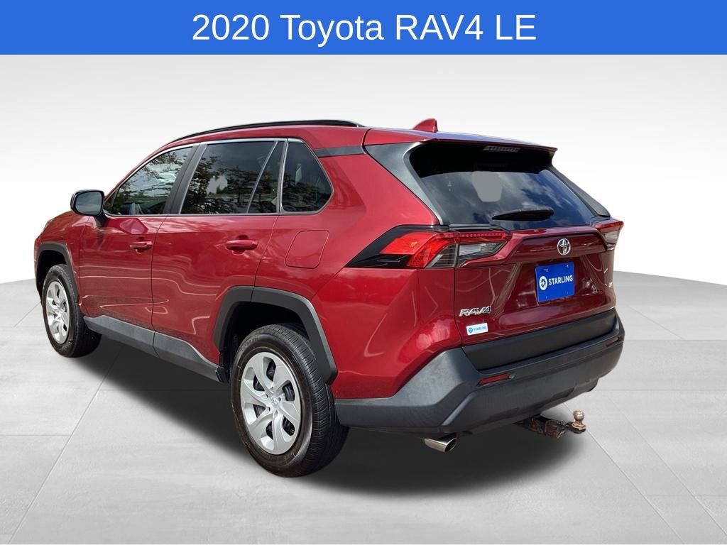 2020 Toyota RAV4 LE photo 6