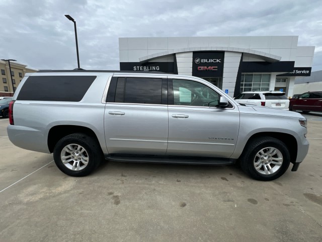 2017 Chevrolet Suburban LS