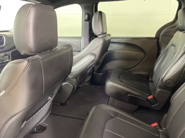 2026 Chrysler Voyager LX photo 38