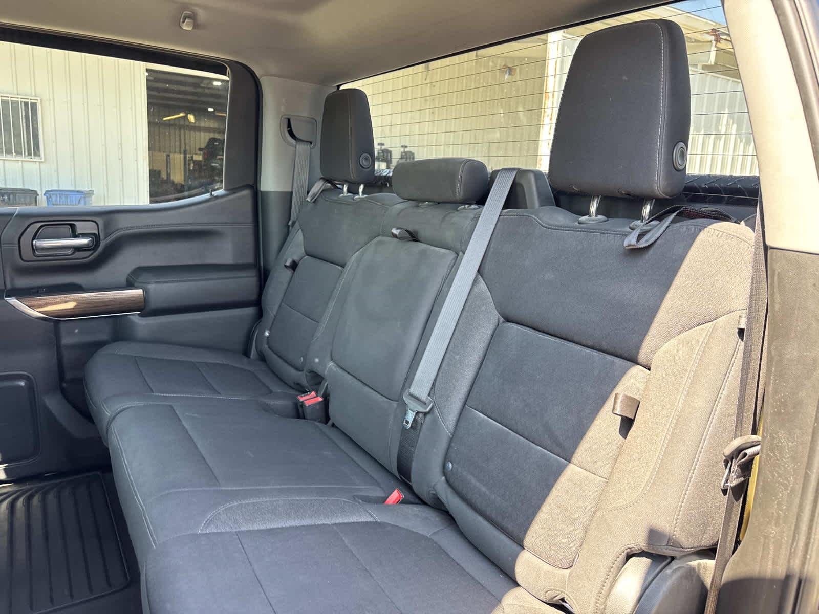 2021 Chevrolet Silverado RST photo 28