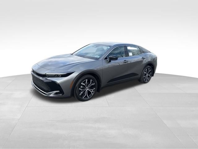 2026 Toyota Crown XLE's photo