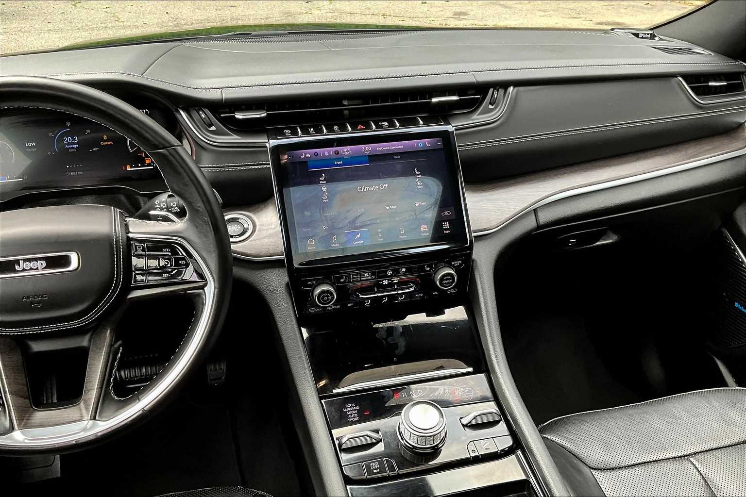 2022 Jeep Grand Cherokee Overland photo 6