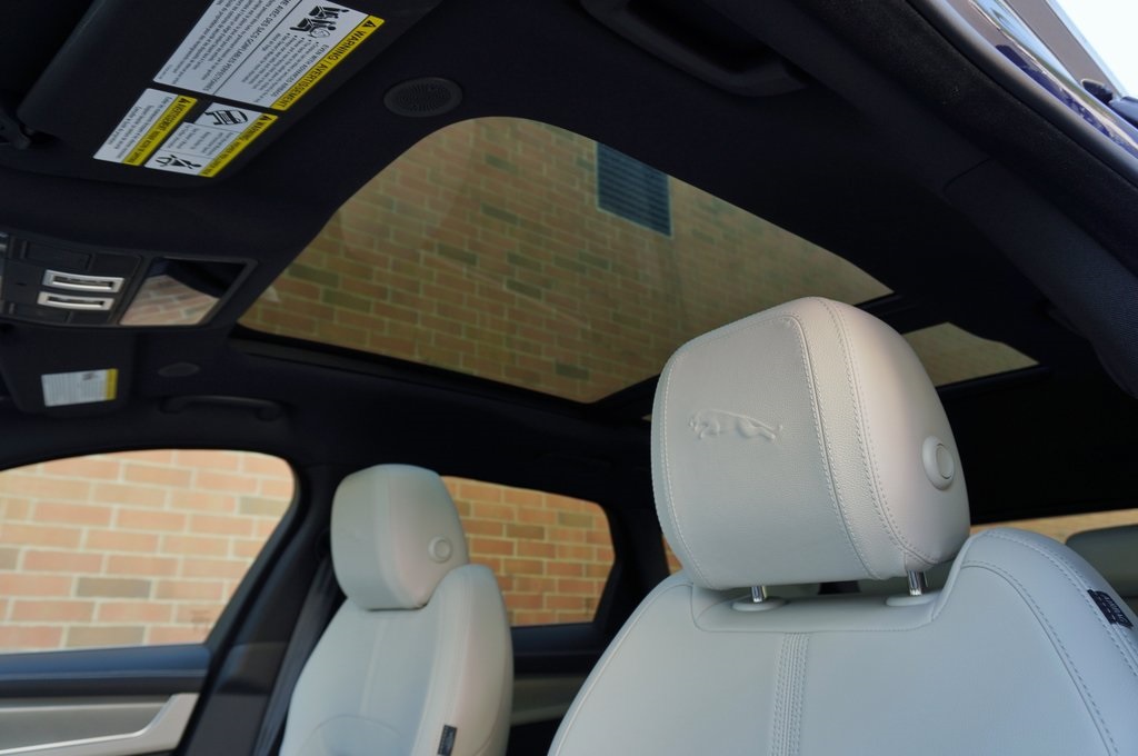 2026 JAGUAR F-PACE - Image 13