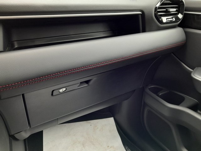 2025 Honda Pilot Black Edition photo 37