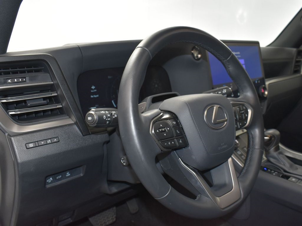 2024 Lexus GX 550 Overtrail photo 12