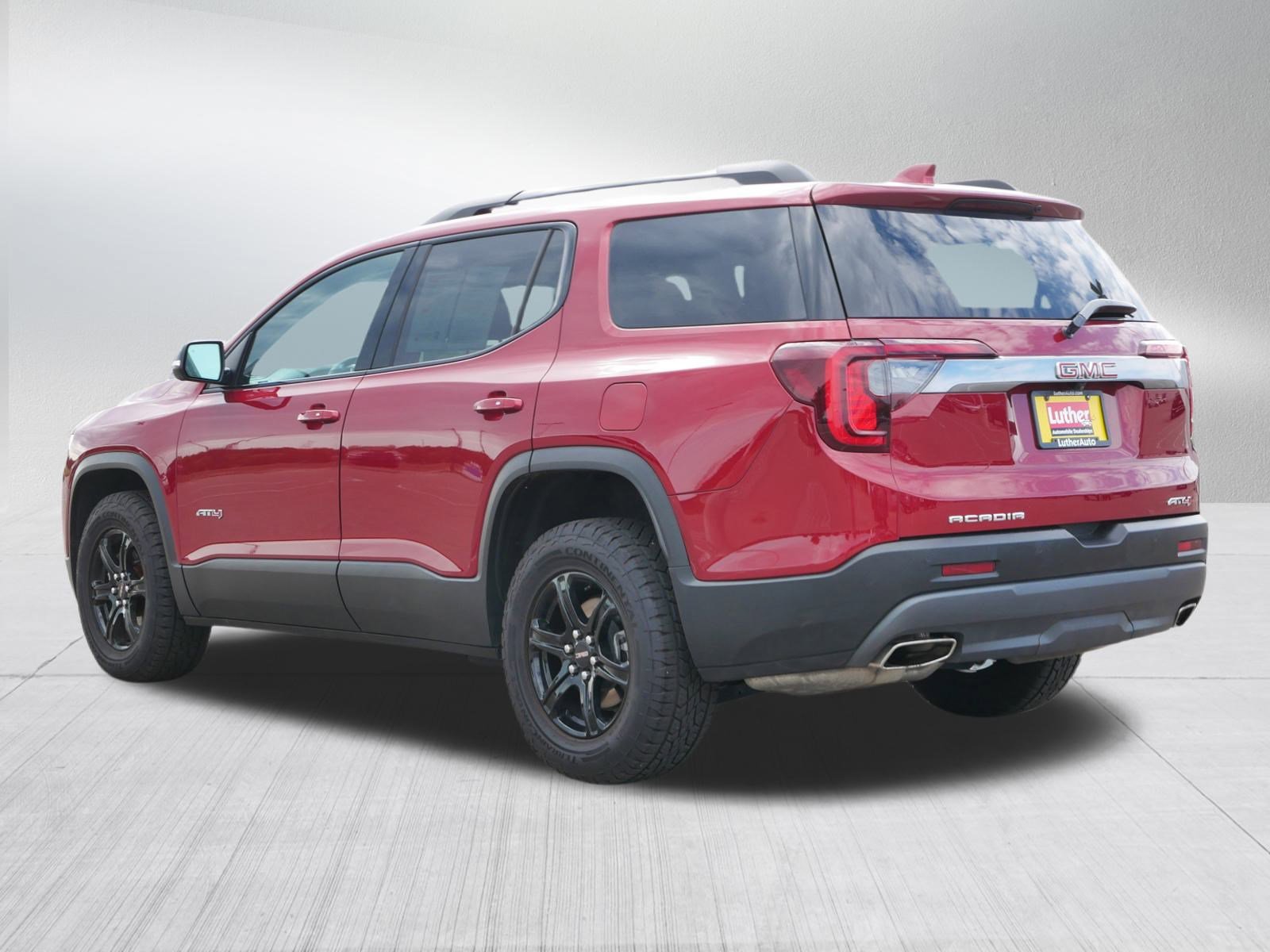 2023 Gmc Acadia AT4 photo 2