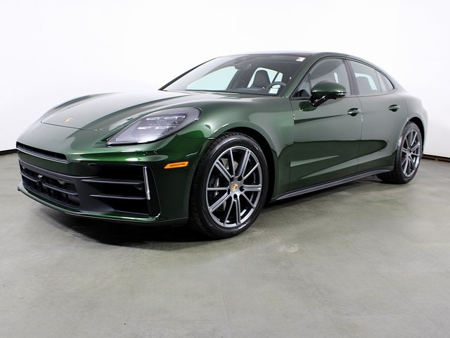 2026 Porsche Panamera Base