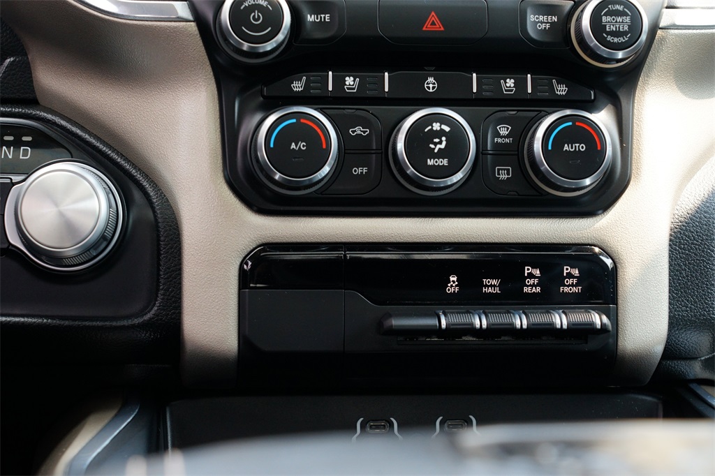 2021 Ram 1500 Laramie photo 23
