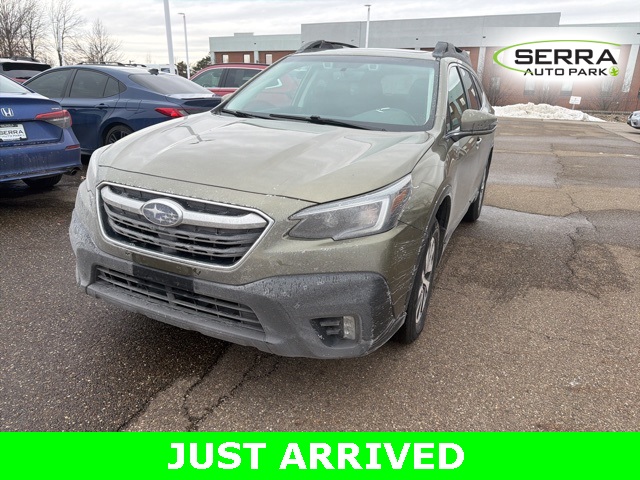 2020 Subaru Outback Premium's photo
