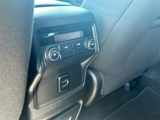 2017 Gmc Acadia SL photo 22