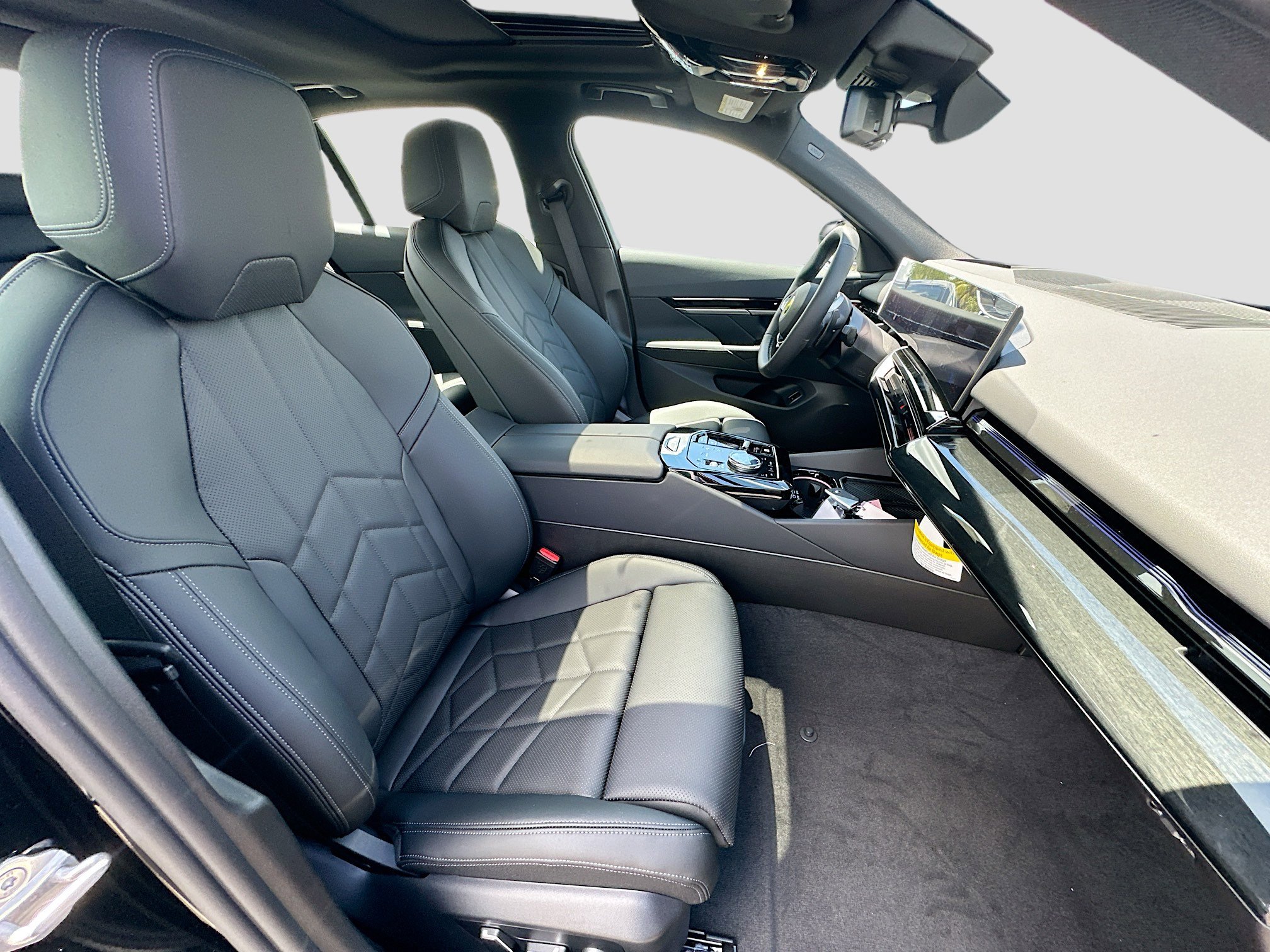 2026 Bmw 530i photo 22