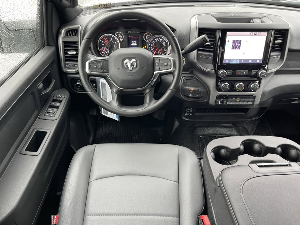 2025 Ram 5500 Tradesman photo 14
